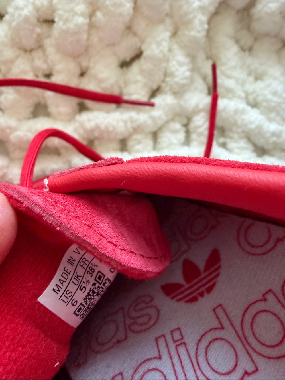adidas red suede Spezial sneakers with white stripes - Picture 6 of 7